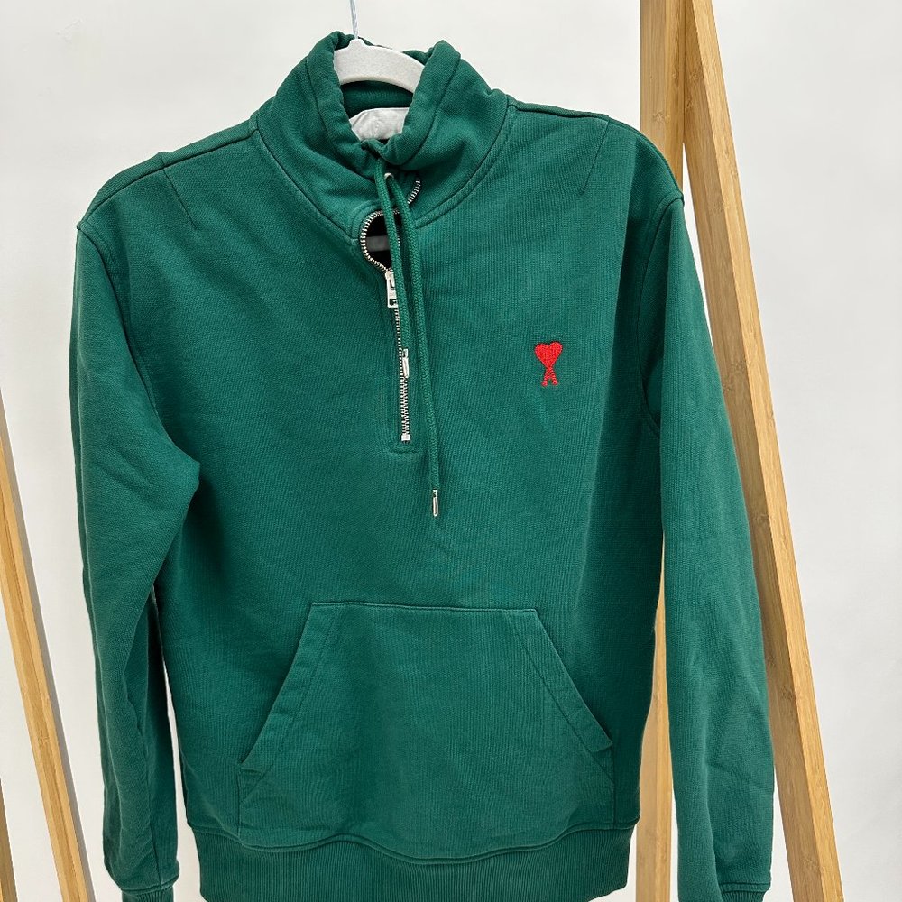 AMI quarter zip
